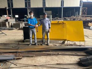 Khách hàng sử dụng máy cơ khí CHIHO
