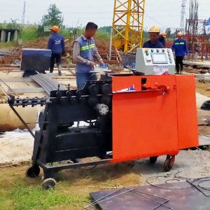 Khách hàng nhận Máy bẻ đai sắt tự động Cá Heo Việt CHIHO – CHV01 của CHIHO