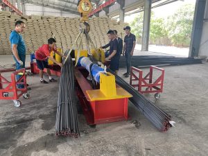 Khách hàng sử dụng máy cơ khí CHIHO