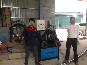 Khách hàng sử dụng máy cơ khí CHIHO