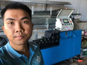 Khách hàng nhận Máy bẻ đai sắt tự động Cá Heo Việt CHIHO – CHV-S của CHIHO