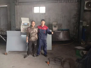 Khách hàng nhận Máy Bẻ Đai Cá Heo Việt CHIHO Phi 10 CHV-03 NEW của CHIHO
