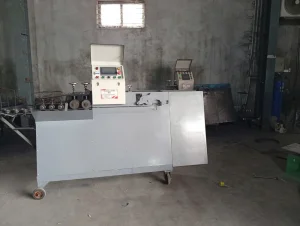 Khách hàng nhận Máy Bẻ Đai Cá Heo Việt CHIHO Phi 10 CHV-03 NEW của CHIHO