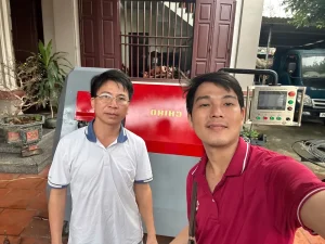 Khách hàng nhận Máy bẻ đai sắt CNC Servo CH12 – bẻ sắt phi 6 đến phi 12 của CHIHO