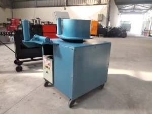 Khách hàng nhận Máy gập sắt cây CHIHO CHA-01 của CHIHO