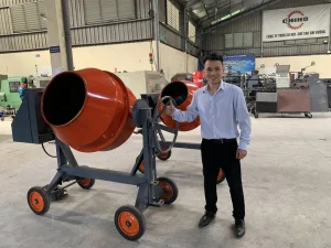 Khách hàng nhận Máy trộn bê tông CM250 & CM350 – 250L & 350L – năng suất cao, tiết kiệm điện của CHIHO